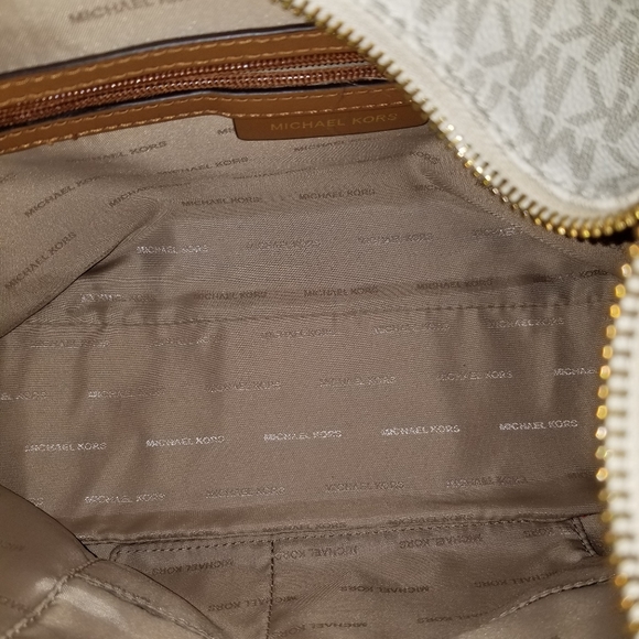 Michael Kors - Picture 5 of 8